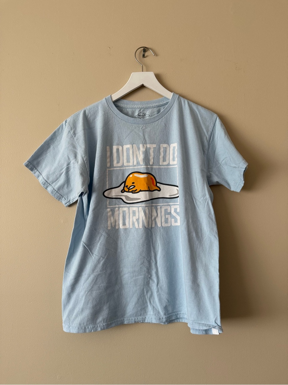 Sanrio Gudetama "I Don’t Do Mornings" Blue Graphic Tee XL Cotton Hybrid